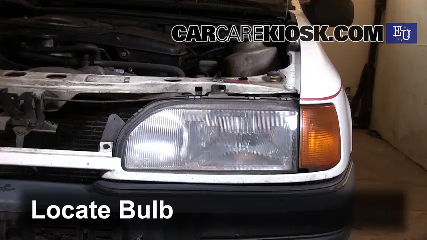 1989 Ford Sierra 2.3D GL 2.3L 4 Cyl. Diesel Éclairage Feux de route (remplacer l'ampoule)
